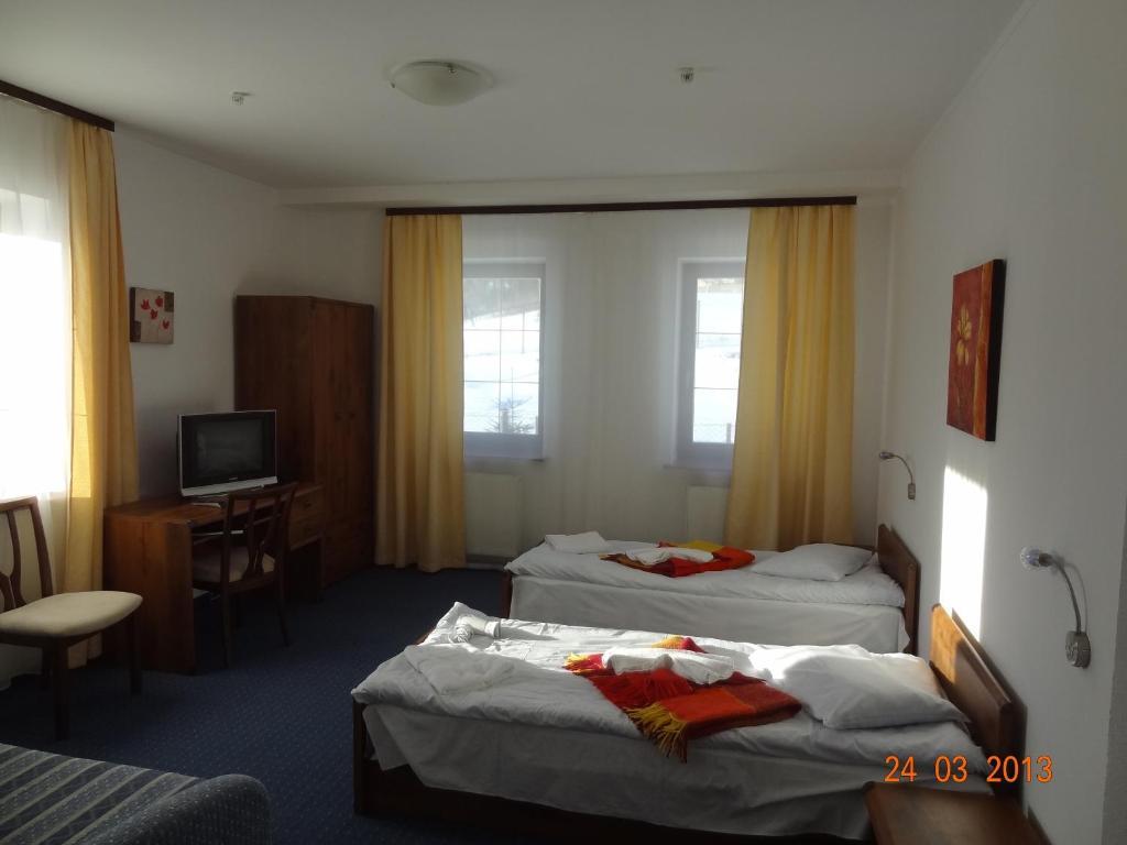 Alpenhof Pansion Hotel Slavske Quarto foto
