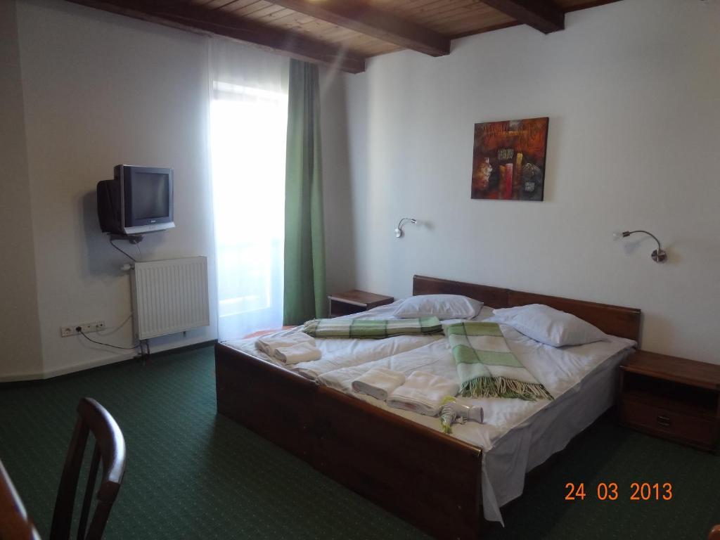 Alpenhof Pansion Hotel Slavske Quarto foto